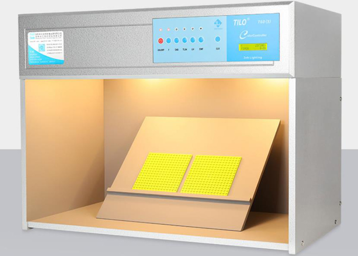 标准光源箱中用于同色异谱检测的光源有哪些?